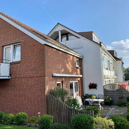 Apartment Gaestehaus Windrose 6 *