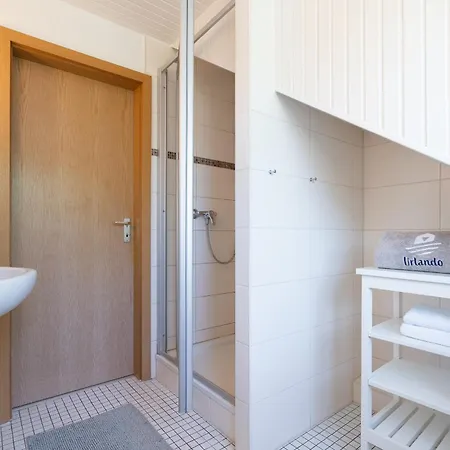 Gaestehaus Windrose 6 *